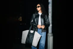 Konfiguration:Urbaneer Totebag + Flap>Lilienthal Berlin Store